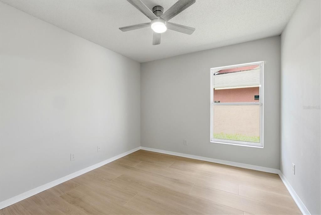 For Sale: $394,900 (3 beds, 2 baths, 2104 Square Feet)