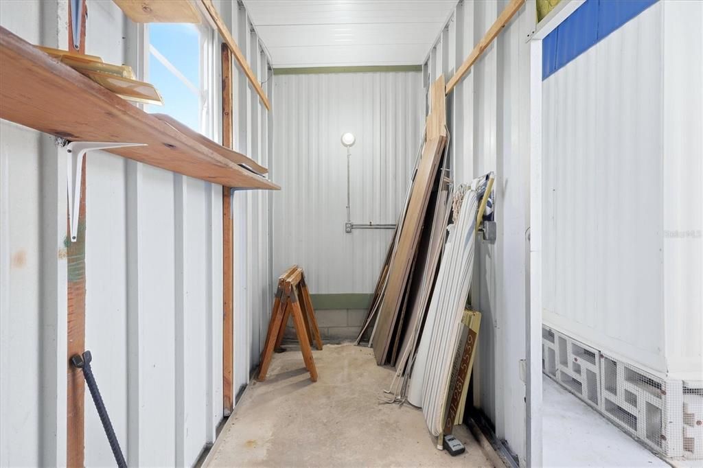 На продажу: $65,000 (2 спален, 1 ванн, 888 Квадратных фут)