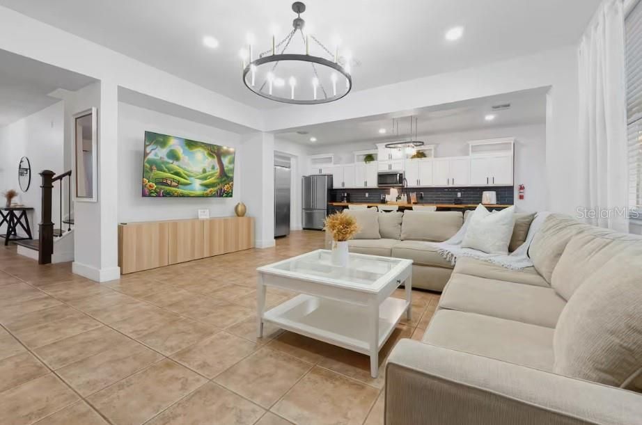В аренду: $3,750 (5 спален, 3 ванн, 3155 Квадратных фут)
