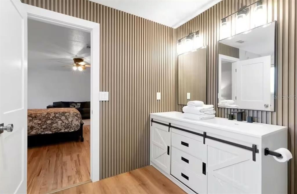 В аренду: $3,750 (5 спален, 3 ванн, 3155 Квадратных фут)