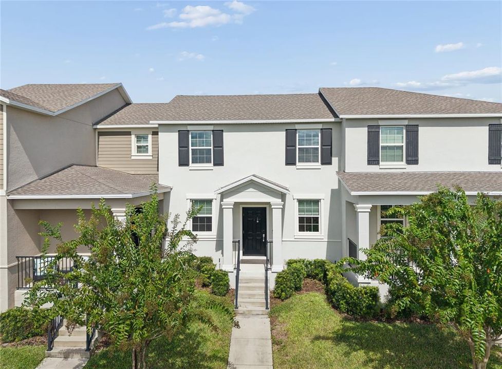 For Rent: $2,800 (3 beds, 2 baths, 1636 Square Feet)
