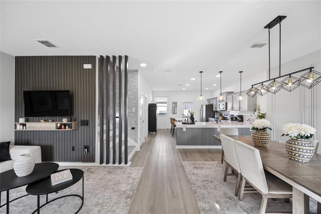 For Rent: $2,800 (3 beds, 2 baths, 1636 Square Feet)