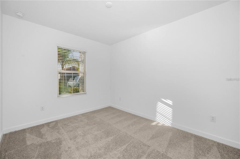 For Rent: $2,200 (2 beds, 2 baths, 1395 Square Feet)
