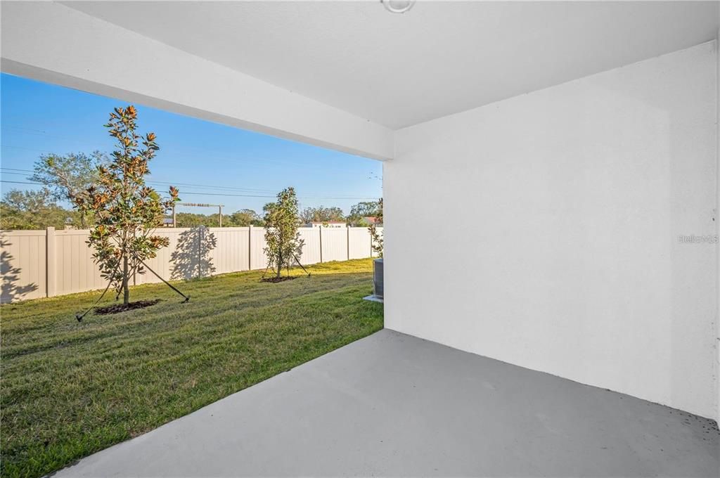 For Rent: $2,200 (2 beds, 2 baths, 1395 Square Feet)