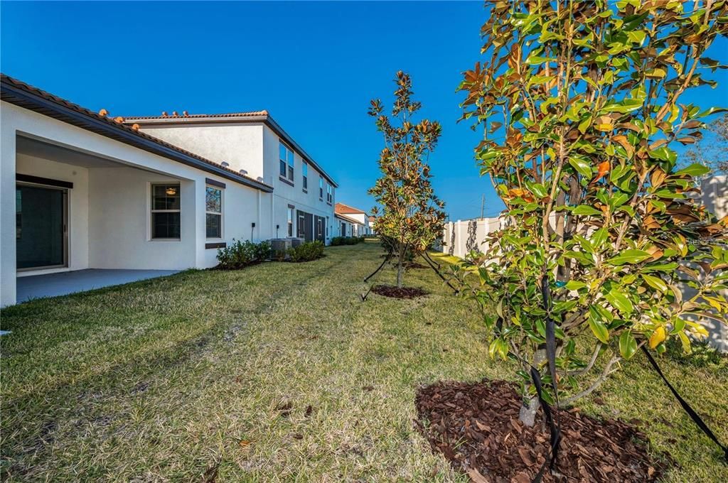 For Rent: $2,200 (2 beds, 2 baths, 1395 Square Feet)