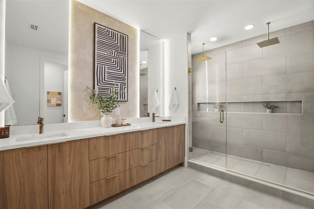 For Sale: $895,000 (4 beds, 3 baths, 2494 Square Feet)