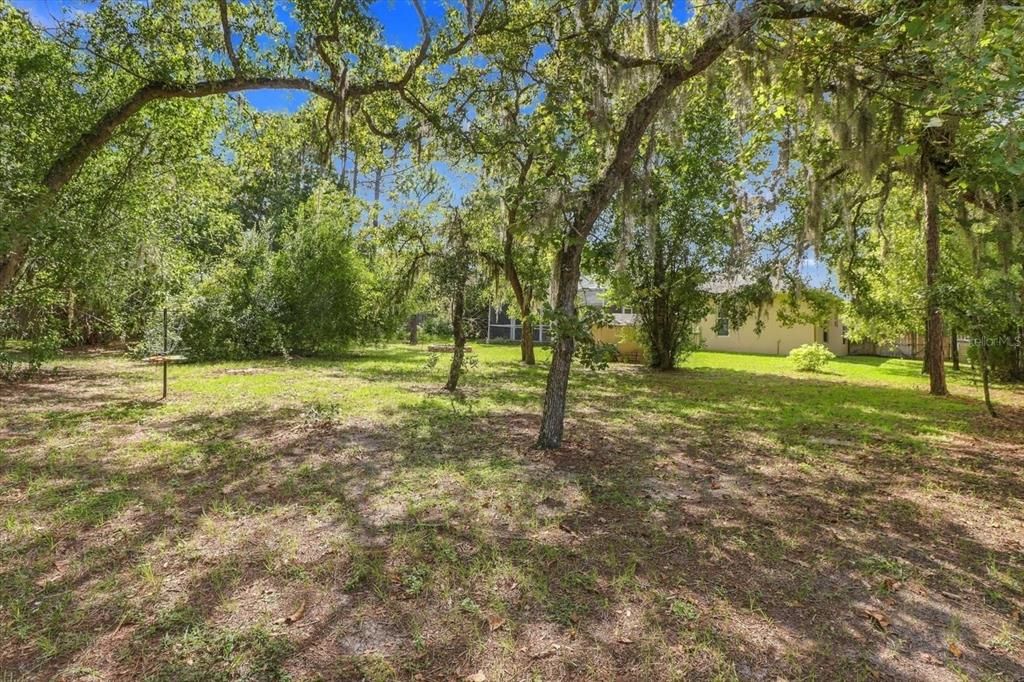 For Sale: $369,000 (3 beds, 2 baths, 1877 Square Feet)