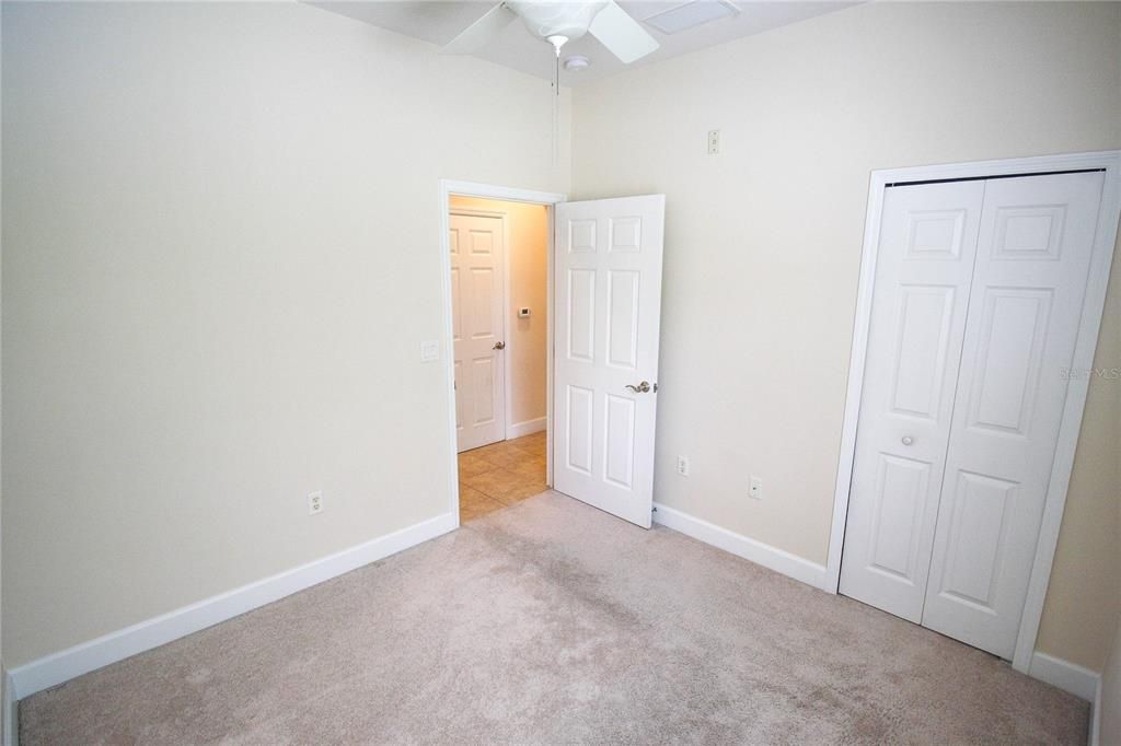 For Rent: $2,000 (3 beds, 2 baths, 1252 Square Feet)