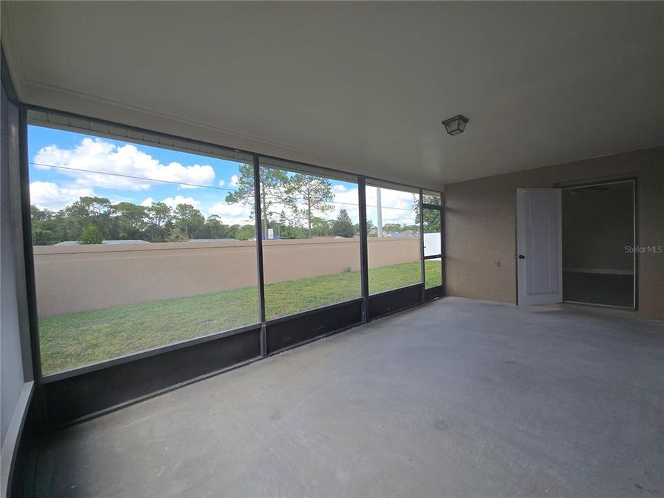 For Sale: $359,900 (3 beds, 2 baths, 1562 Square Feet)