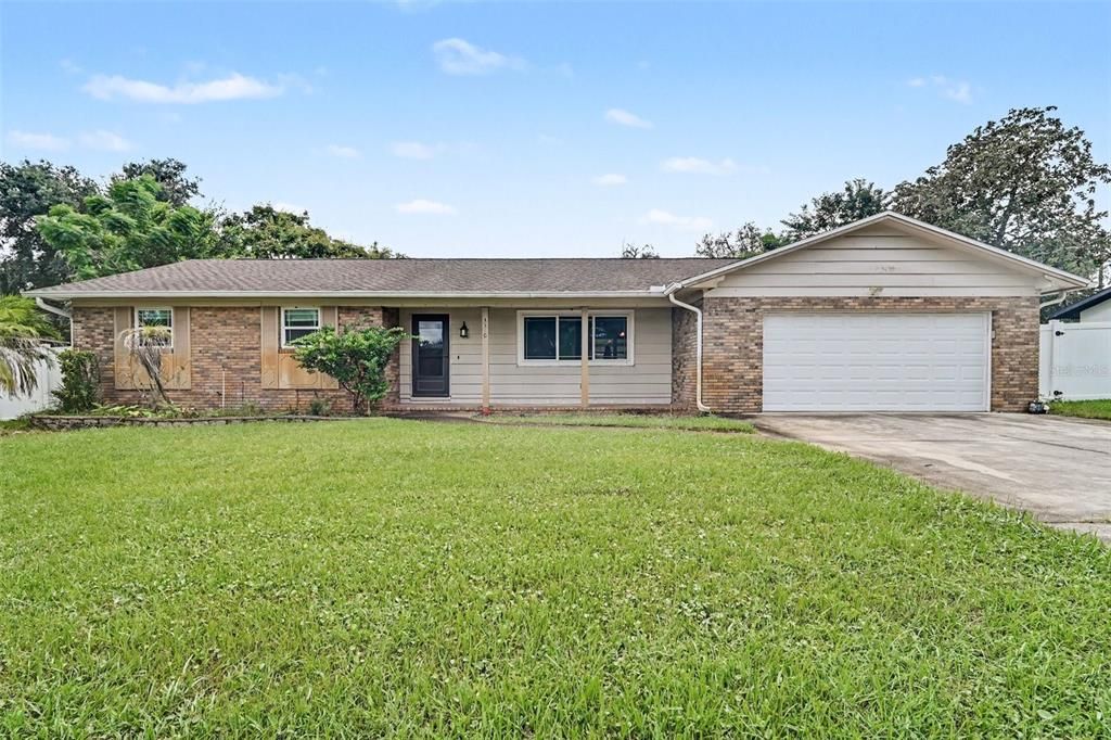 For Sale: $450,000 (3 beds, 2 baths, 1702 Square Feet)