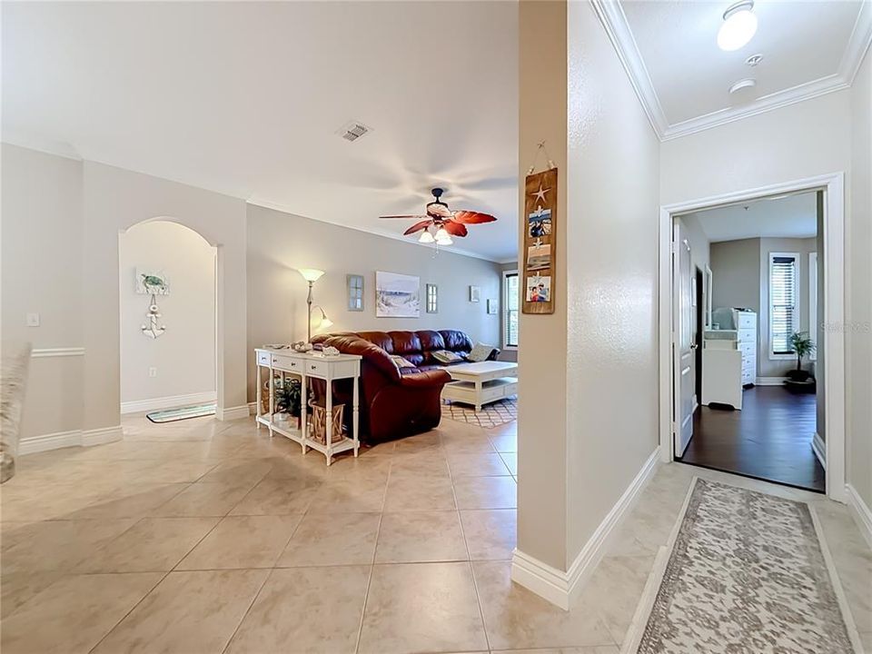 For Sale: $379,000 (3 beds, 2 baths, 1480 Square Feet)