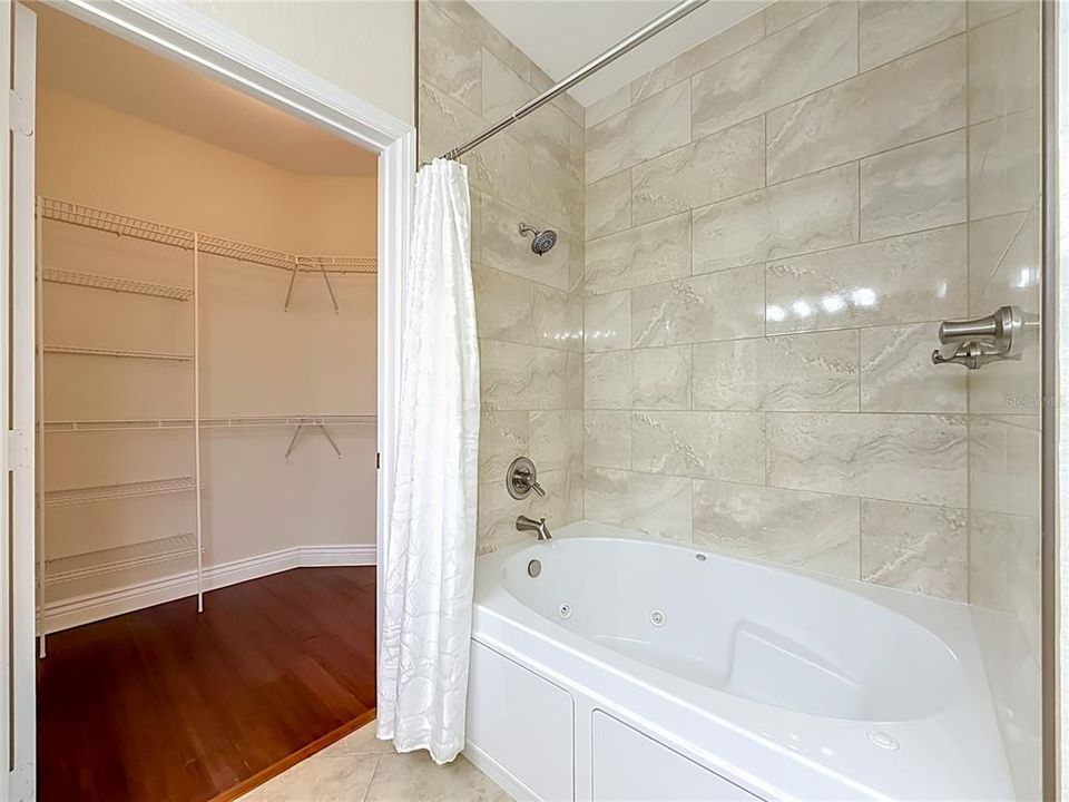 For Sale: $379,000 (3 beds, 2 baths, 1480 Square Feet)