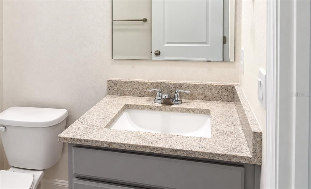 For Rent: $2,200 (4 beds, 2 baths, 1688 Square Feet)
