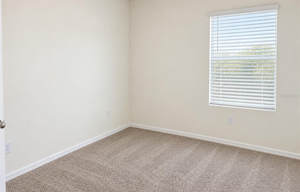 For Rent: $2,200 (4 beds, 2 baths, 1688 Square Feet)