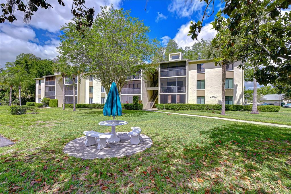 En Venta: $185,000 (2 camas, 2 baños, 979 Pies cuadrados)