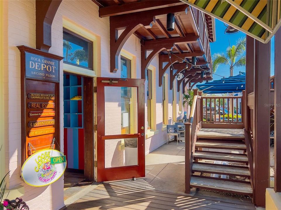 For Sale: $4,850,000 (4 beds, 4 baths, 2972 Square Feet)