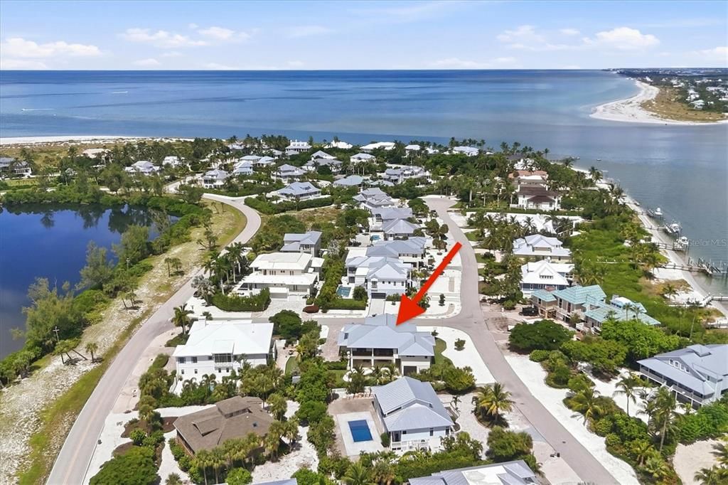 For Sale: $4,850,000 (4 beds, 4 baths, 2972 Square Feet)