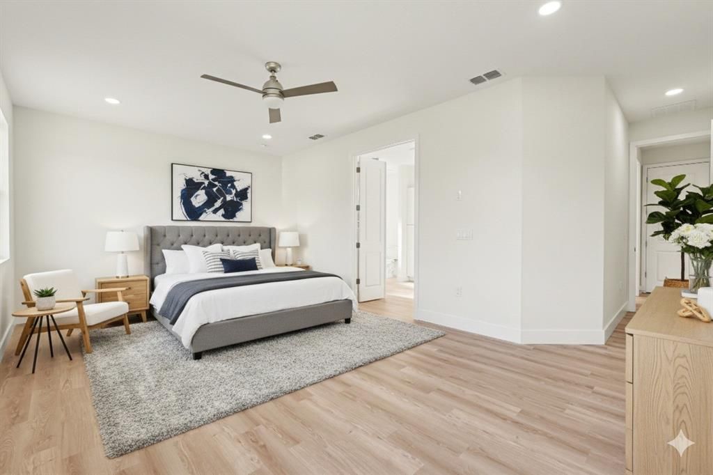 For Sale: $348,000 (4 beds, 2 baths, 2171 Square Feet)