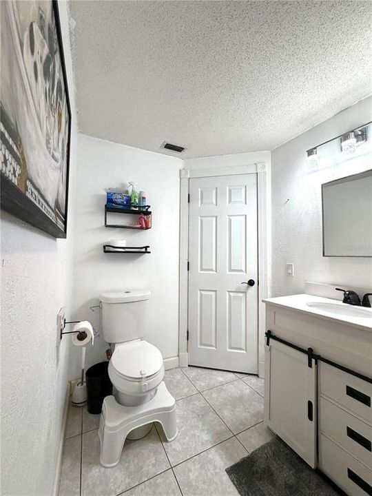 For Sale: $209,000 (3 beds, 1 baths, 1209 Square Feet)