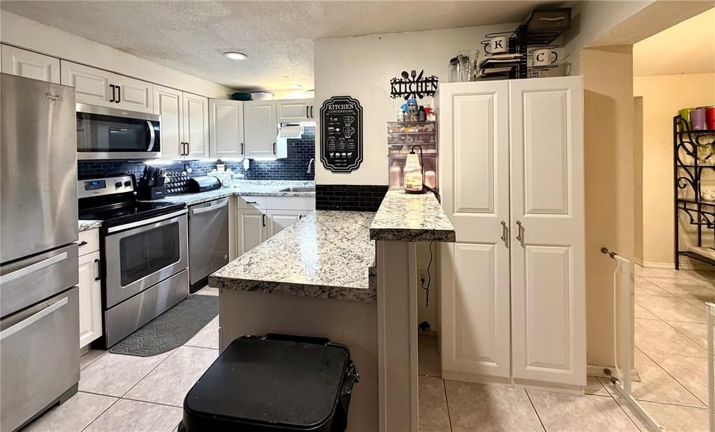 For Sale: $209,000 (3 beds, 1 baths, 1209 Square Feet)