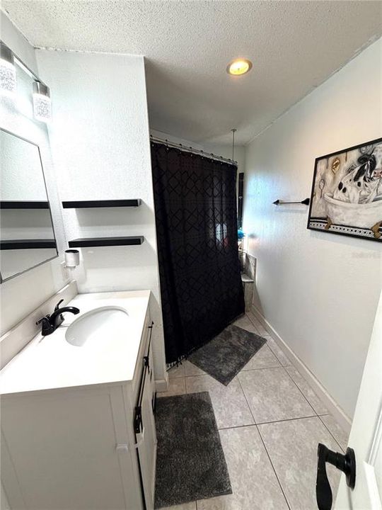 For Sale: $209,000 (3 beds, 1 baths, 1209 Square Feet)