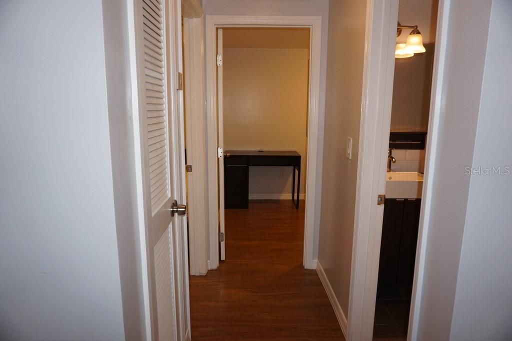 For Rent: $2,700 (4 beds, 2 baths, 1400 Square Feet)
