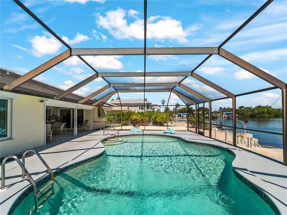 En Venta: $1,595,000 (3 camas, 2 baños, 1892 Pies cuadrados)