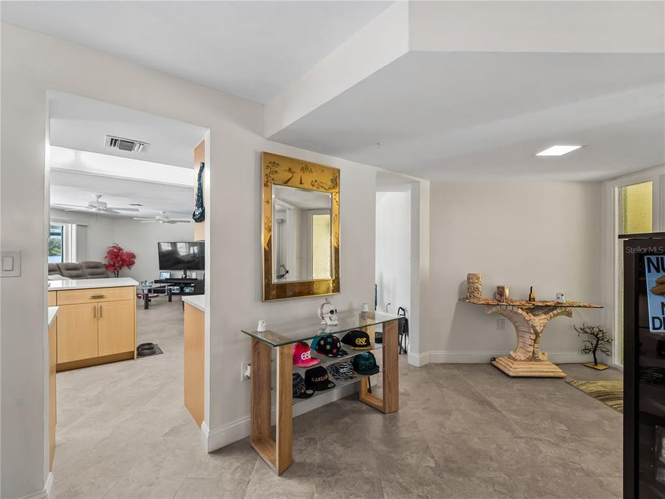 En Venta: $1,595,000 (3 camas, 2 baños, 1892 Pies cuadrados)