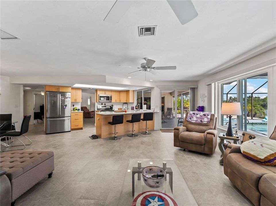 En Venta: $1,595,000 (3 camas, 2 baños, 1892 Pies cuadrados)