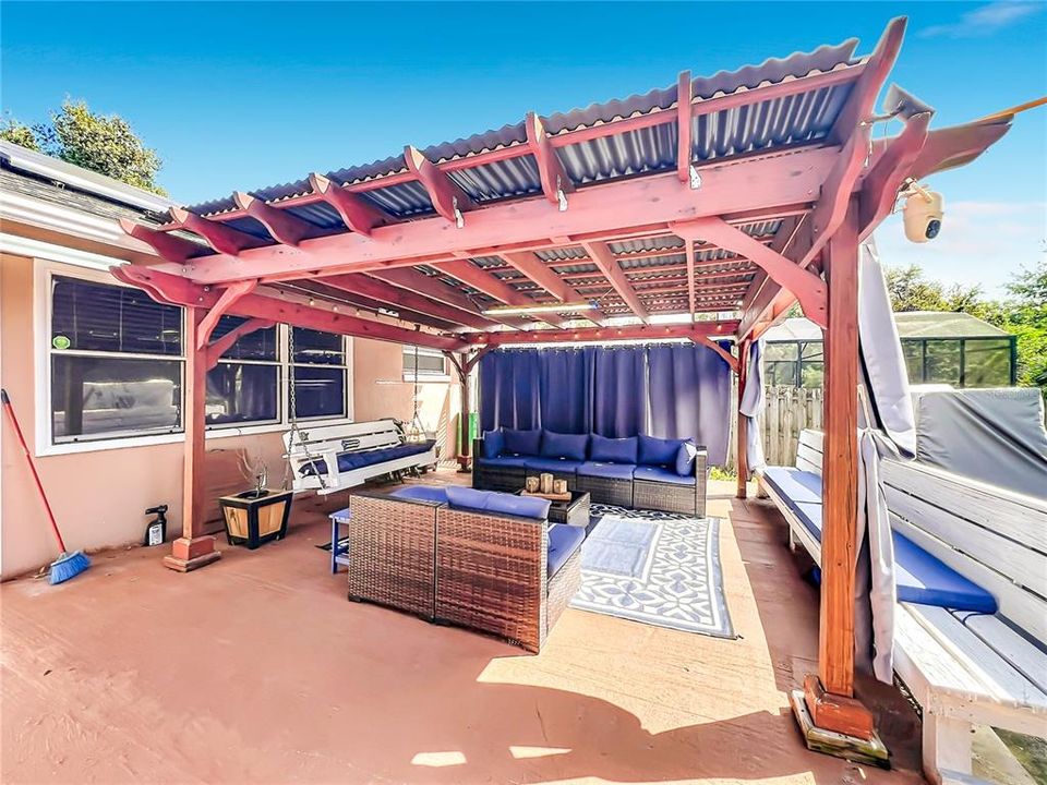 For Sale: $415,000 (3 beds, 2 baths, 1930 Square Feet)