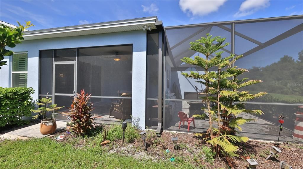 For Sale: $442,500 (2 beds, 2 baths, 1563 Square Feet)