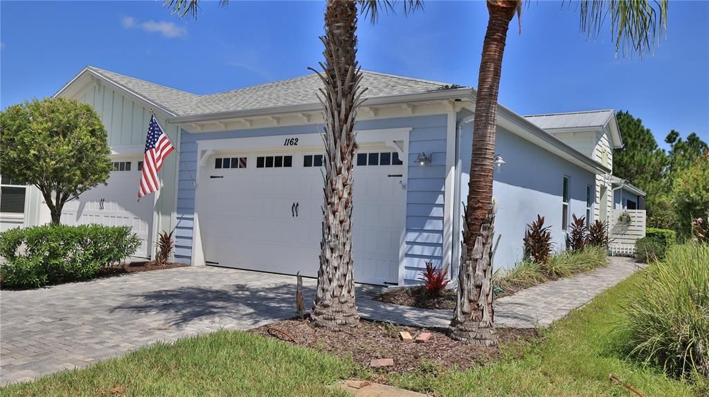 For Sale: $442,500 (2 beds, 2 baths, 1563 Square Feet)