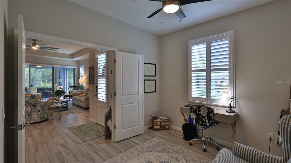 For Sale: $442,500 (2 beds, 2 baths, 1563 Square Feet)