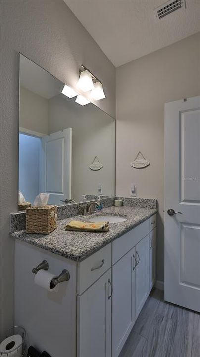 For Sale: $442,500 (2 beds, 2 baths, 1563 Square Feet)