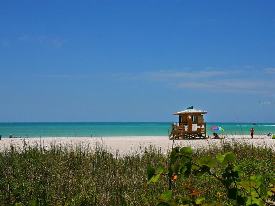 En Venta: $2,495,000 (0.31 acres)