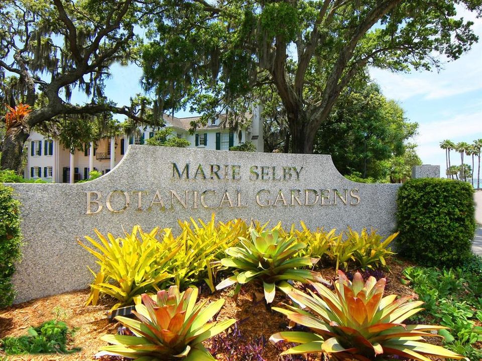 En Venta: $2,495,000 (0.31 acres)