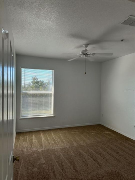 For Rent: $1,295 (1 beds, 1 baths, 747 Square Feet)