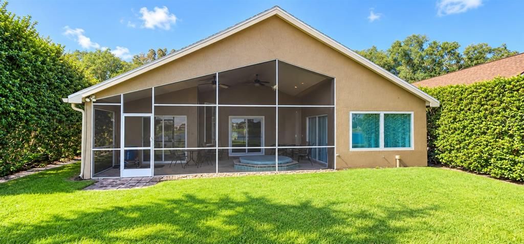 En Venta: $579,900 (3 camas, 2 baños, 1743 Pies cuadrados)
