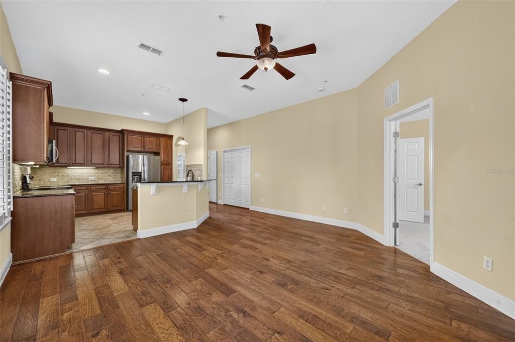 For Sale: $599,000 (3 beds, 3 baths, 2268 Square Feet)
