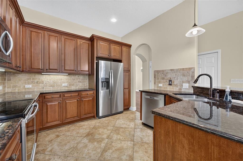 For Sale: $599,000 (3 beds, 3 baths, 2268 Square Feet)