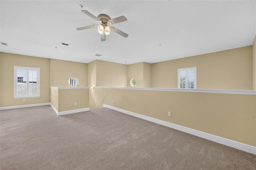 For Sale: $599,000 (3 beds, 3 baths, 2268 Square Feet)