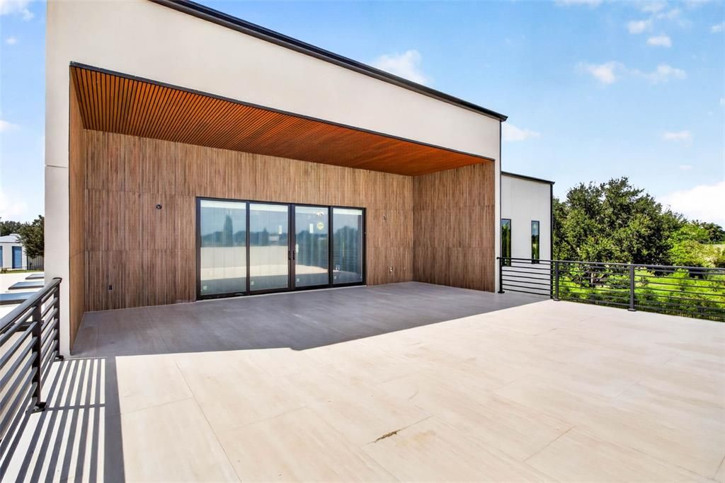 En Venta: $1,900,000 (5 camas, 5 baños, 6300 Pies cuadrados)