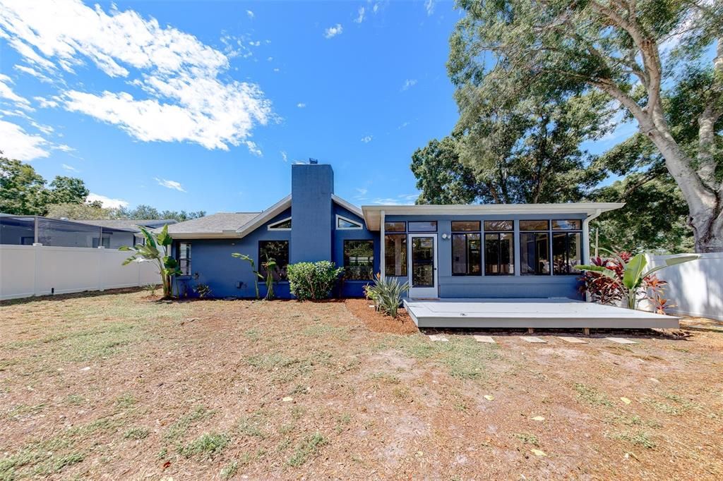 For Sale: $485,000 (3 beds, 2 baths, 1706 Square Feet)