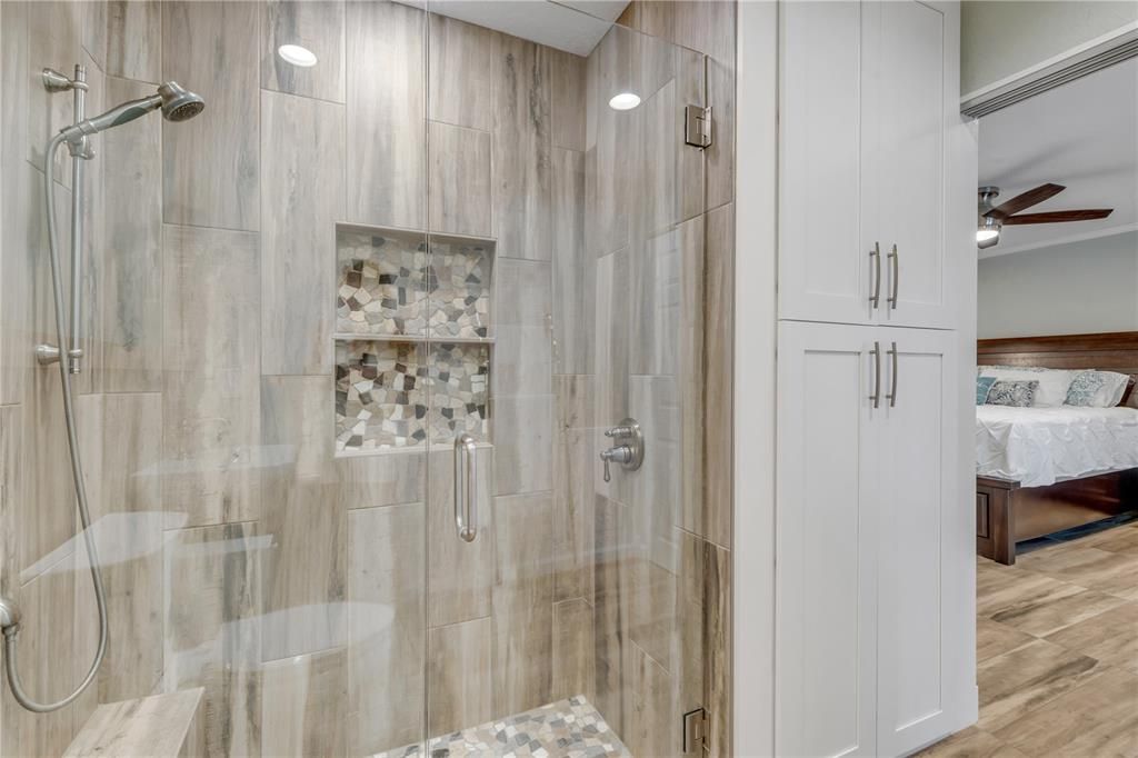 En Venta: $429,000 (3 camas, 2 baños, 1748 Pies cuadrados)