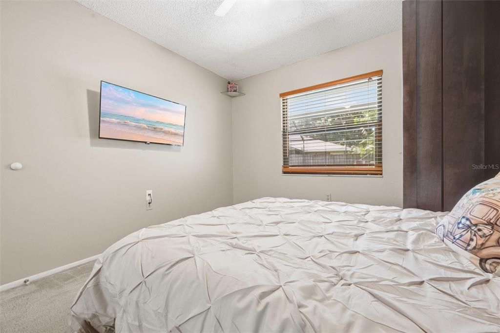 For Sale: $430,000 (3 beds, 2 baths, 1248 Square Feet)