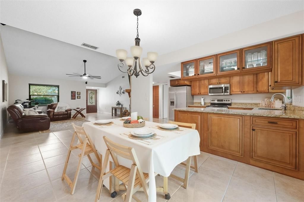 For Sale: $430,000 (3 beds, 2 baths, 1248 Square Feet)