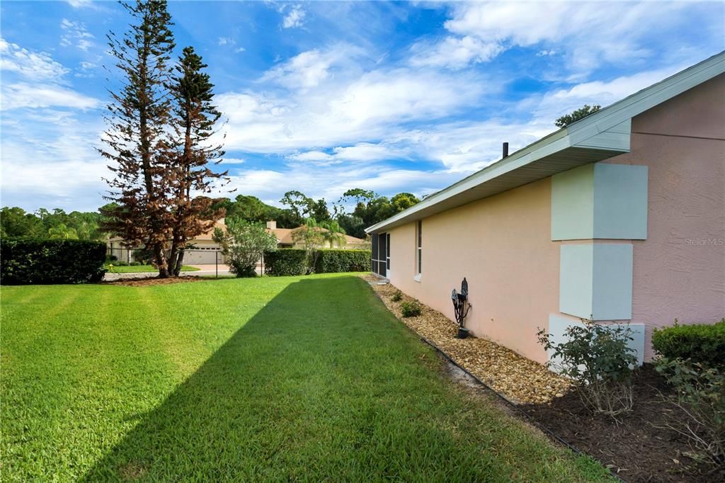 For Sale: $409,900 (3 beds, 3 baths, 2592 Square Feet)