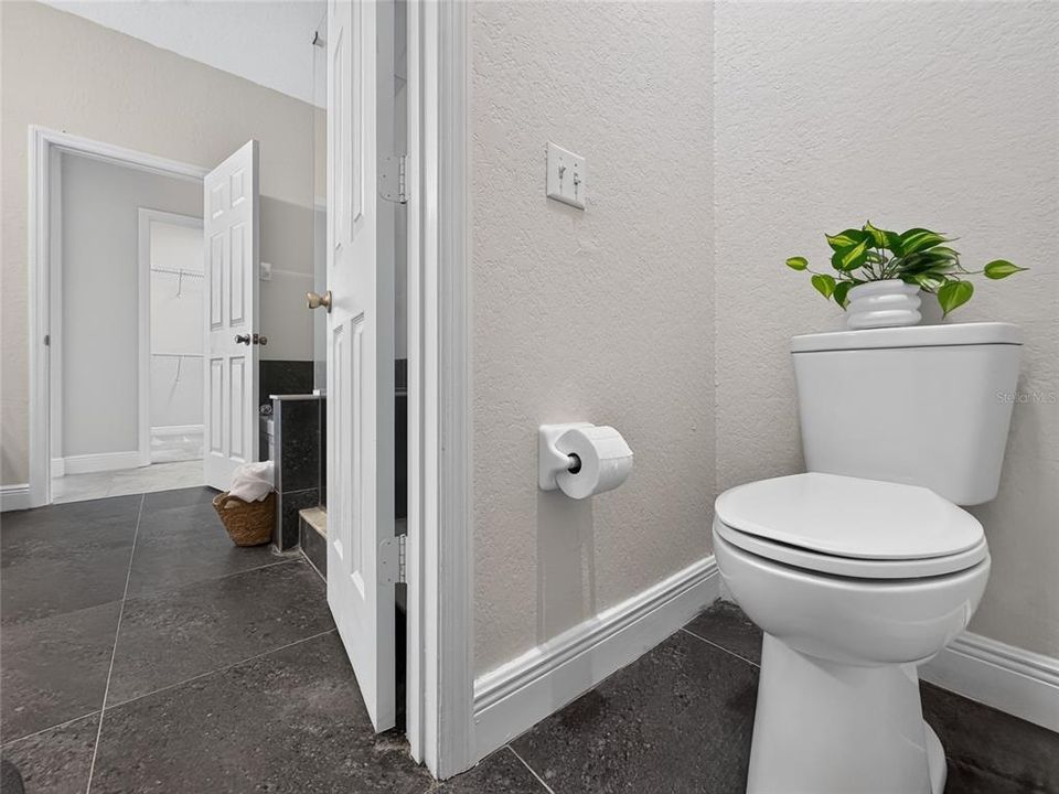 На продажу: $489,900 (3 спален, 2 ванн, 1820 Квадратных фут)