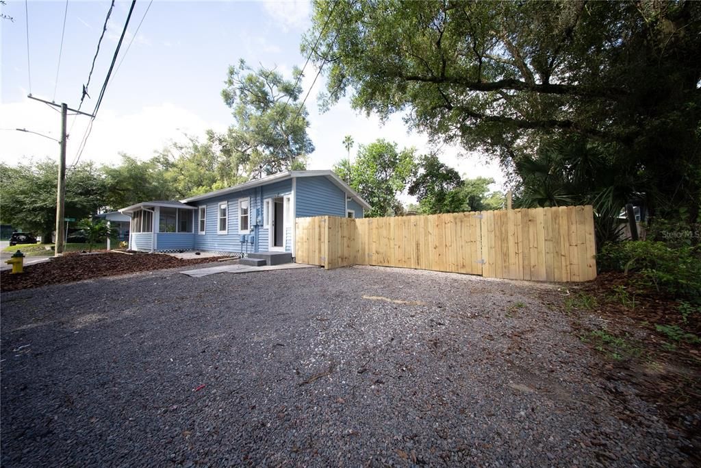 En Venta: $379,900 (3 camas, 2 baños, 1114 Pies cuadrados)