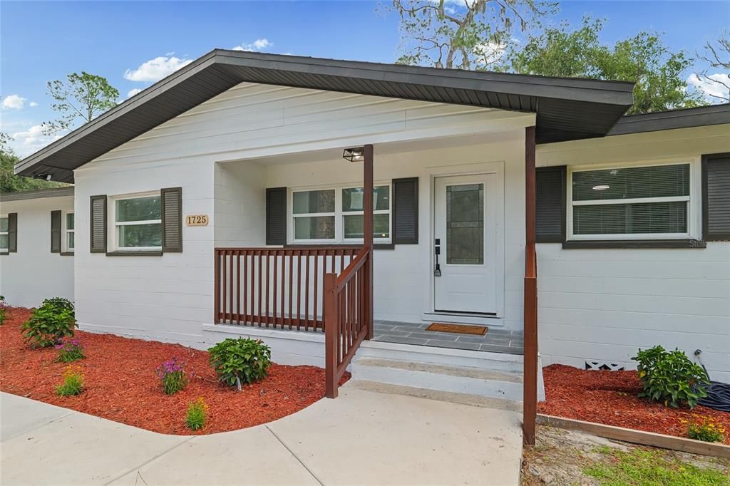 For Sale: $468,500 (3 beds, 2 baths, 2202 Square Feet)